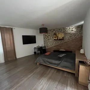Parentale Privée De Standing Couette-café Rochegude (Drome)